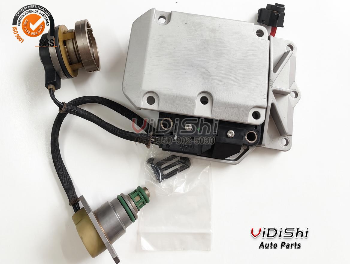 All Products 9 Angled view of a 0986444972 control unit with the mounting clip and a small parts bag