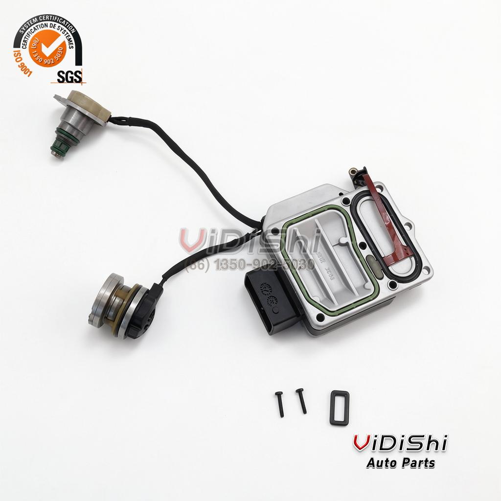 0986444972 Injection System Control Unit VP44 for Nissan Isuzu 6 A 0986444972 control unit with the cover removed showing the ribbon lead and sealing gasket