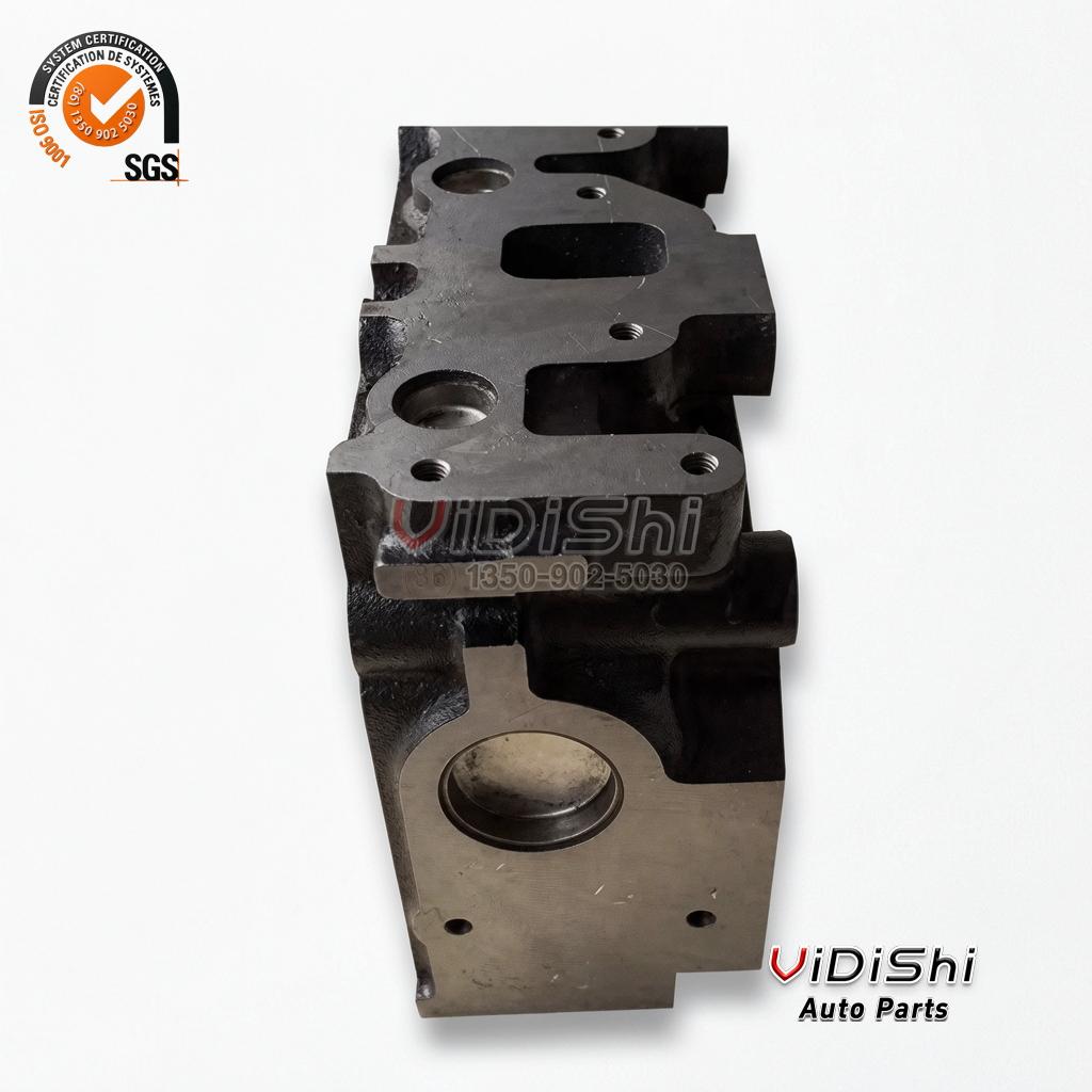 8-97144-821-1 4BG1 Cylinder Head Cast Iron Complete for Isuzu NPR 5 Cylinder head top view