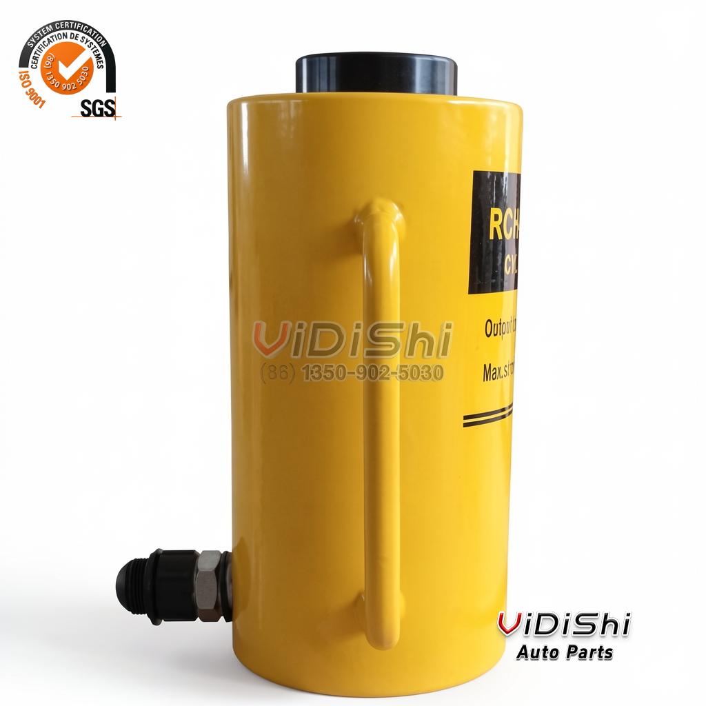 RCH-30100 Single Acting 30 Ton Hydraulic Hollow Plunger Cylinder 100mm 3 RCH-30100 cylinder three-quarter view