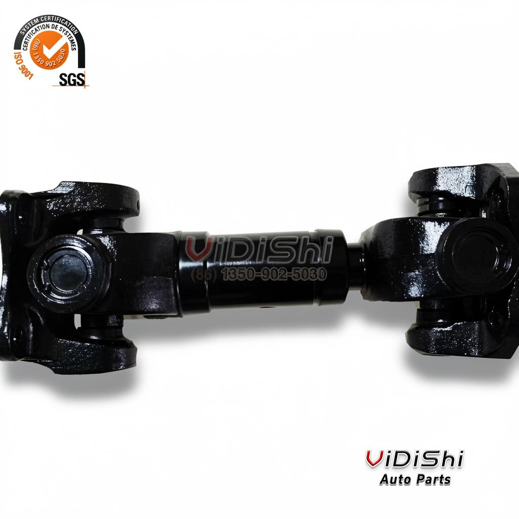 All Products 5 Close view of the cardan shaft with black flange yokes and a telescopic slip joint centre, 919473-1