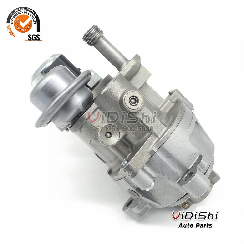 BMW high-pressure fuel pump 13517616170, three-quarter view showing the cam follower and ports