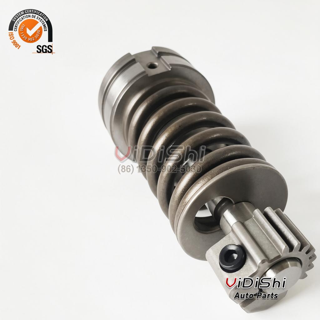 1086631 Fuel Injection Pump Pumping Element for Caterpillar 3406 2 1086631 pumping element angled with a black circular port in the lower body and the splined end at the right
