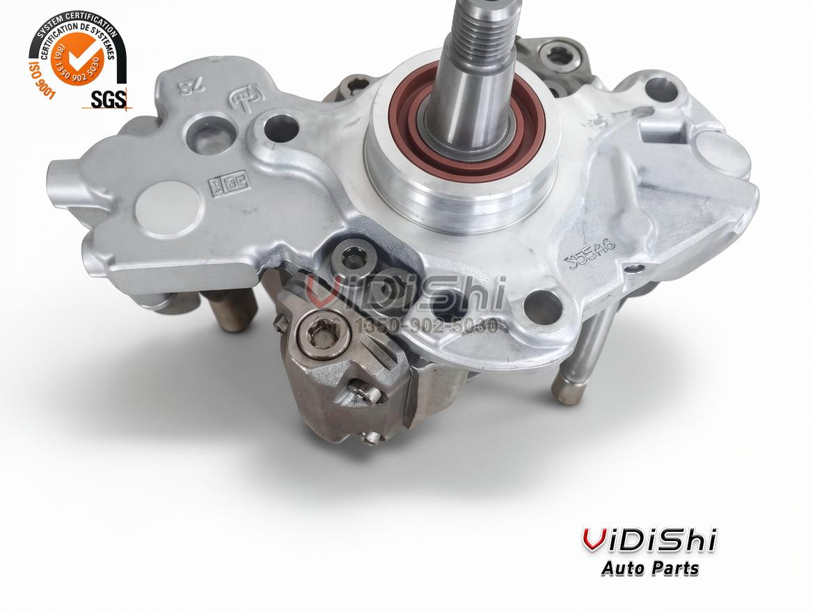 49001200219B Common Rail Fuel Pump for Doosan D18 and D24 2 common rail fuel pump with the splined drive shaft raised, a red seal around it and cast 35586 on the housing