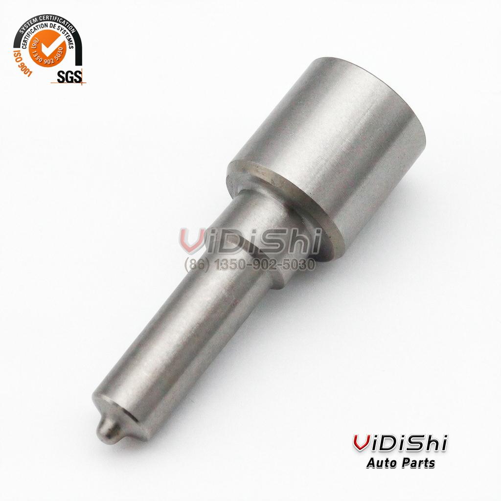 0433172422 Injector Nozzle for Weichai WP7 Common Rail 2 Injector nozzle laid at an angle with the spray tip and its small hole openings toward the viewer