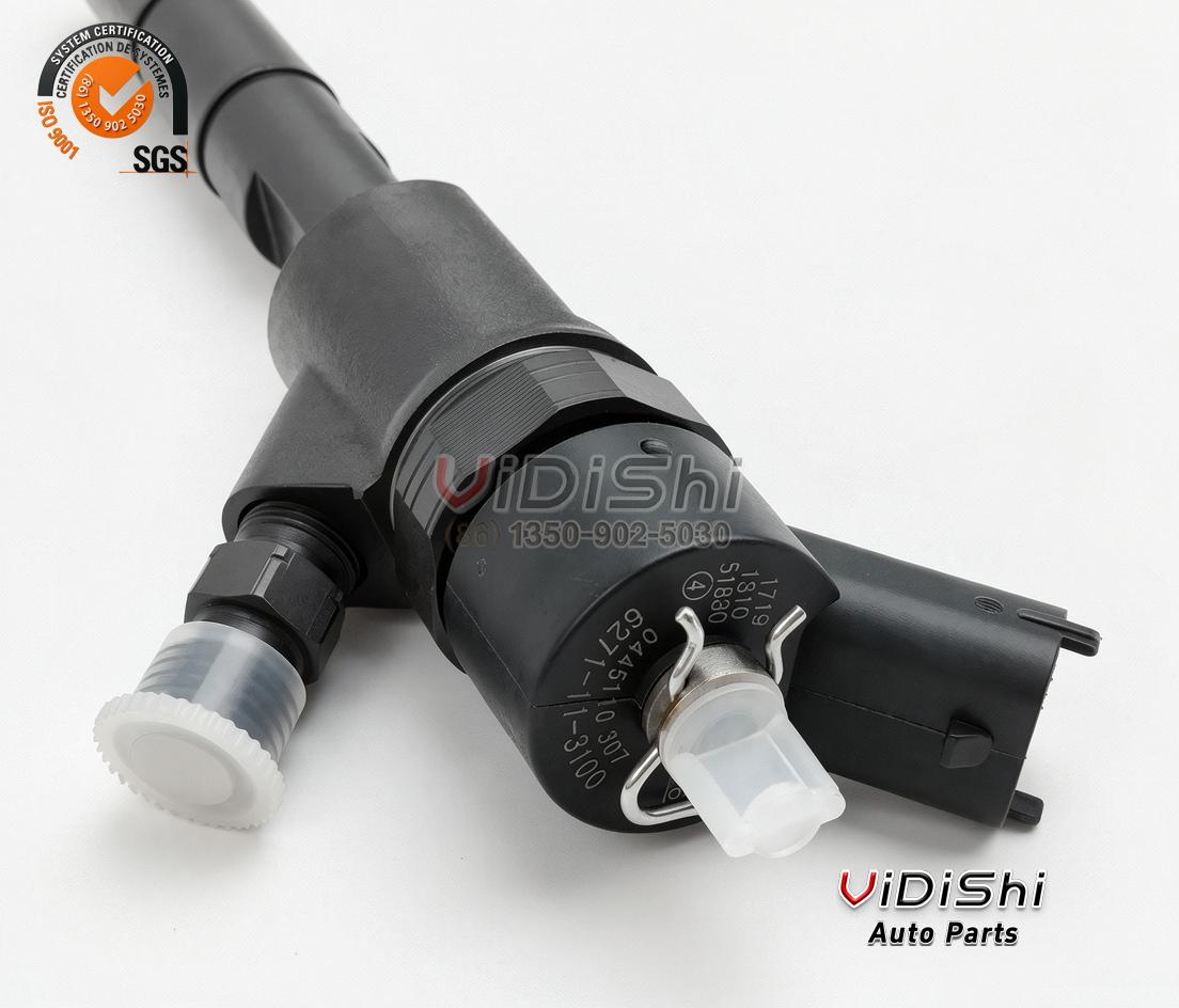 0445110307 Common Rail Injector for Komatsu SAA4D95LE5 6271113100 4 0445110307 injector marking close-up showing etched 0 445 110 307 and 6271-11-3100