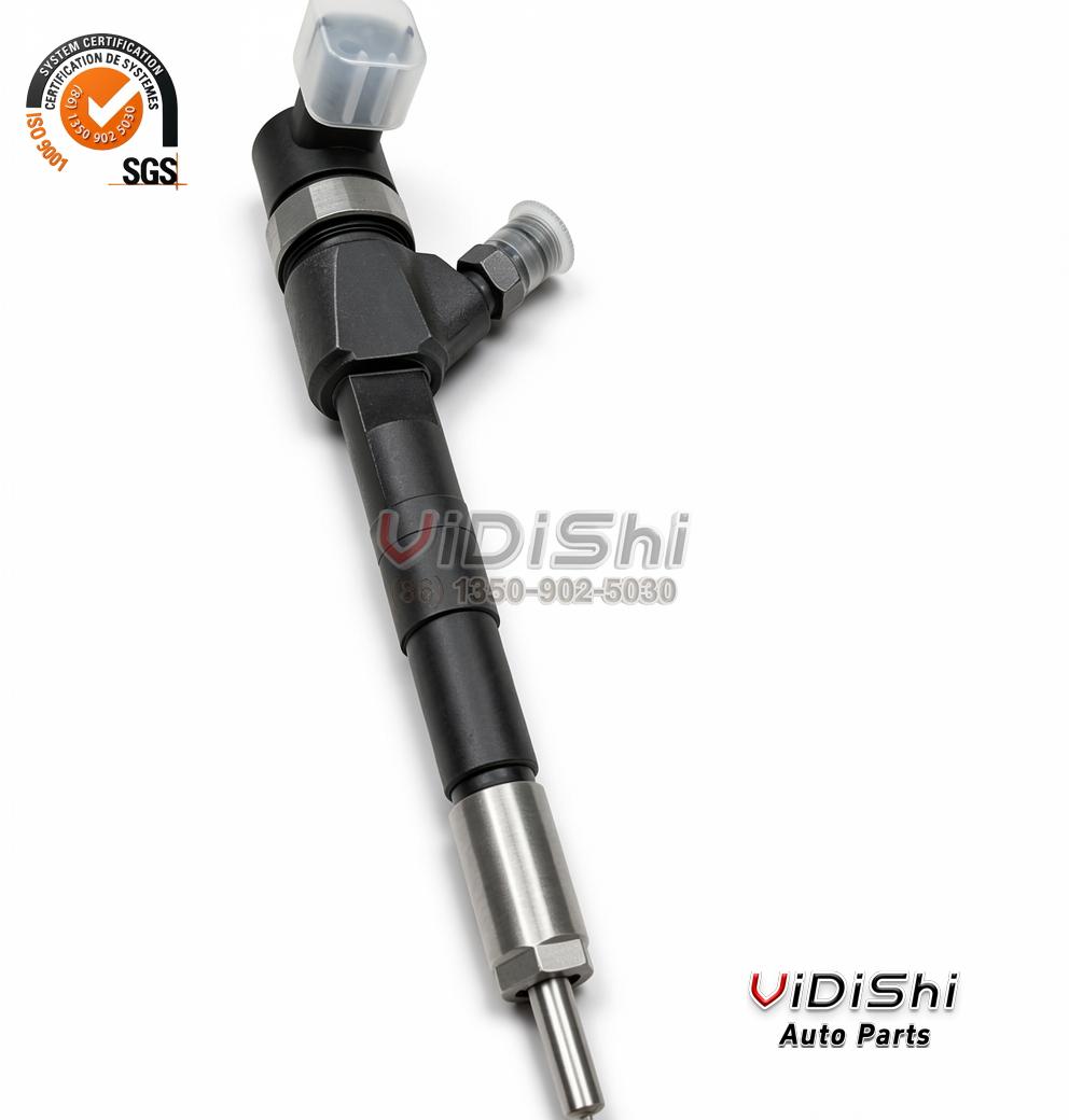 0445110418 Common Rail Injector for Fiat Iveco 504389548 4 0445110418 injector with protective transit caps fitted