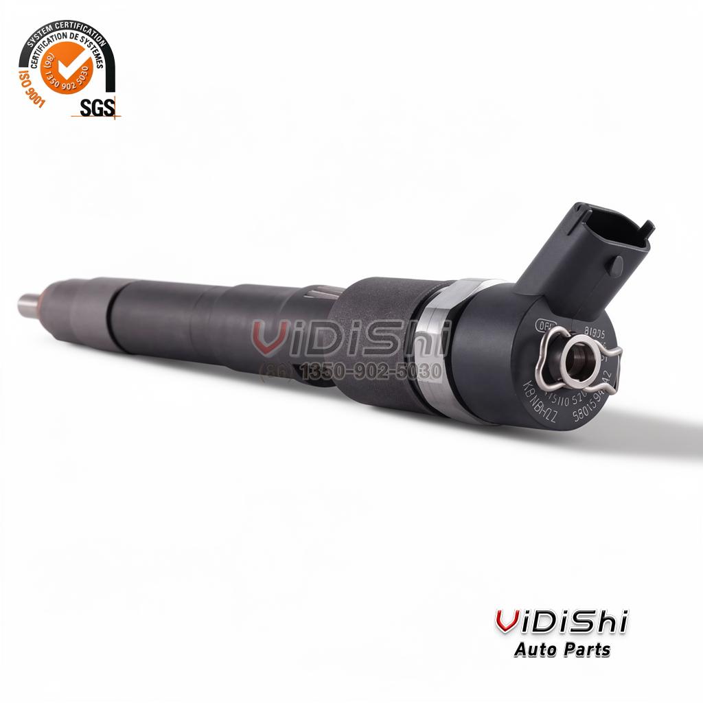 0445110418 Common Rail Injector for Fiat Iveco 504389548 5 0445110418 injector lying on its side with the head marking visible