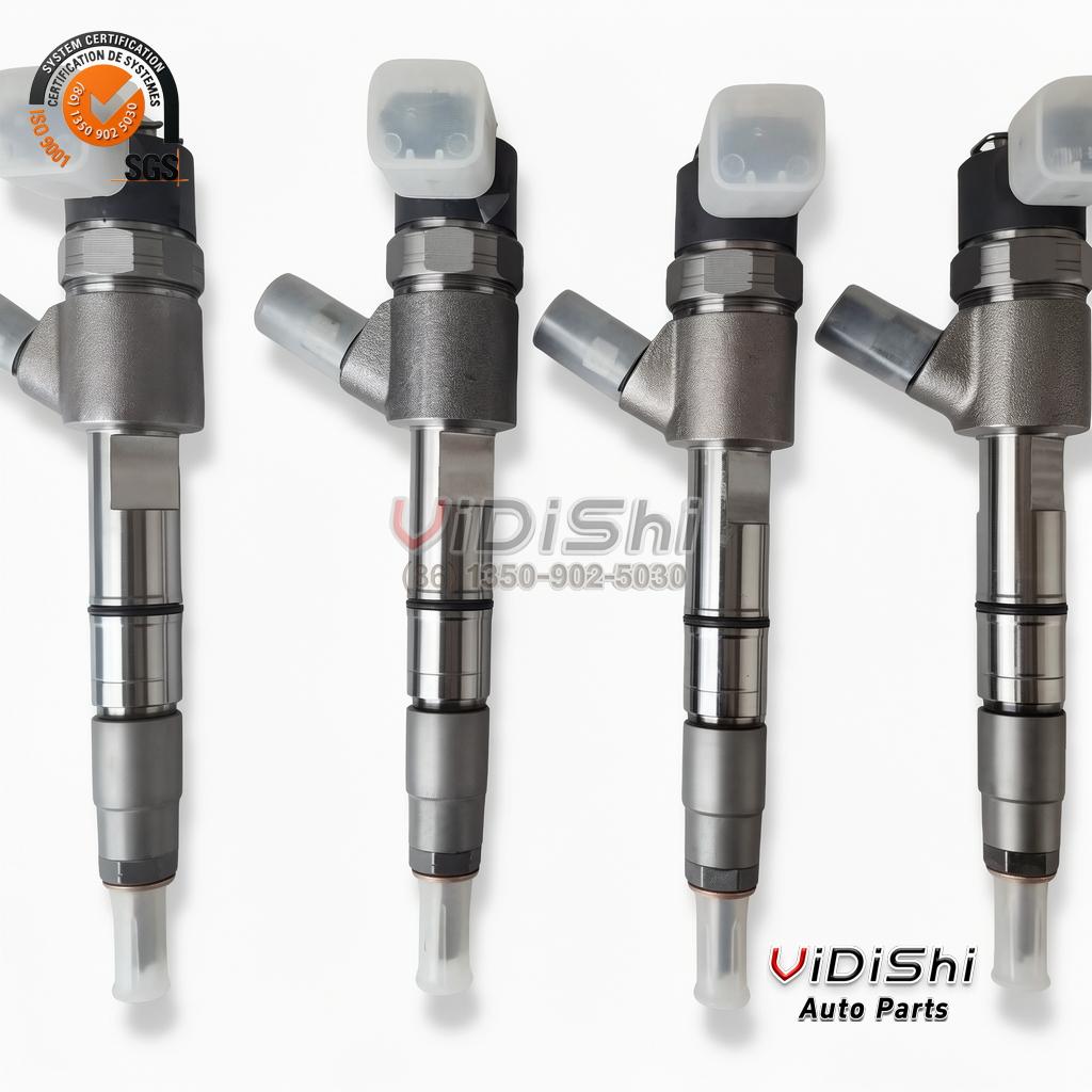0445110454 Common Rail Injector for JMC 4JB1 2.8 Diesel 6 Four 0445110454 injectors standing in a row