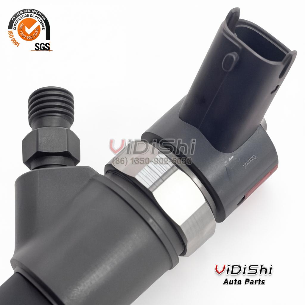 All Products 7 Close view of the electrical connector and inlet union on the body of a 0445110520 injector
