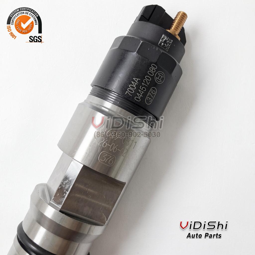 0445120080 Common Rail Injector for Doosan DL06 65104017004A 4 close-up of the 0445120080 hex etching reading 7004A and 0 445 120 080 beside a QR code