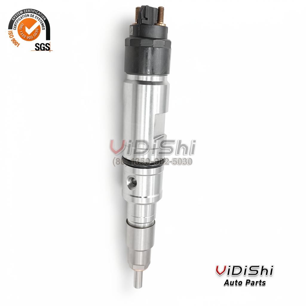 0445120363 Common Rail Injector CRIN2 for Deutz 4 Upright profile of a 0445120363 injector with the cap at the top and the nozzle at the bottom