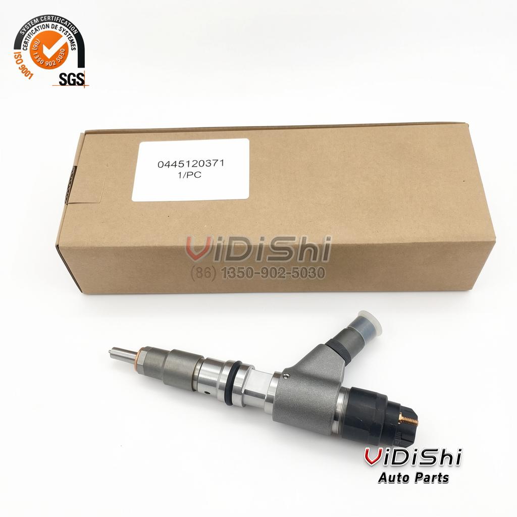 0445120371 CRIN2 Injector for Caterpillar C7.1 Replacement 6 0445120371 common rail injector with its export box and part number label