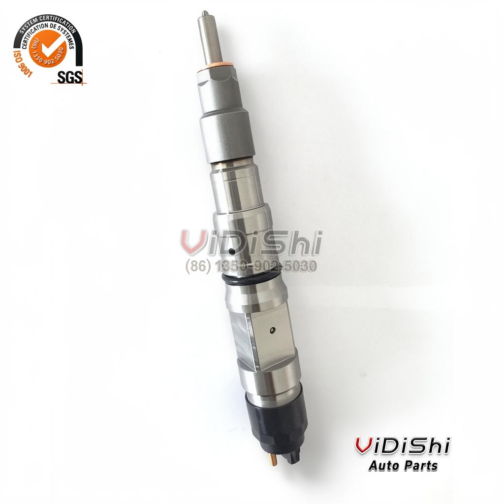 0445120392 CRIN2 Injector for Wärtsilä PAAF072206 3 0445120392 injector standing upright with the nozzle end uppermost and bare