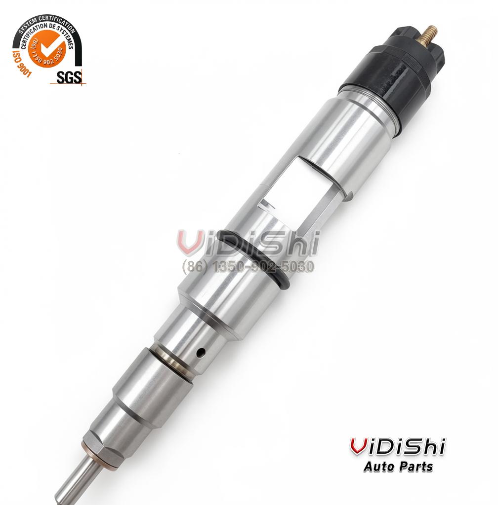 0445120562 CRIN2 Injector for Weichai WP12 Replacement 6 0445120562 injector body angled close up, machined steel body and flange