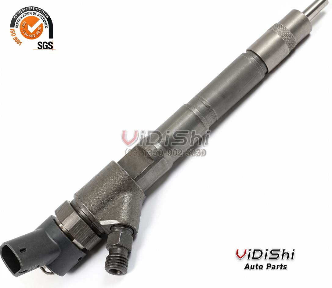 0986435165 common rail injector complete unit, diagonal view