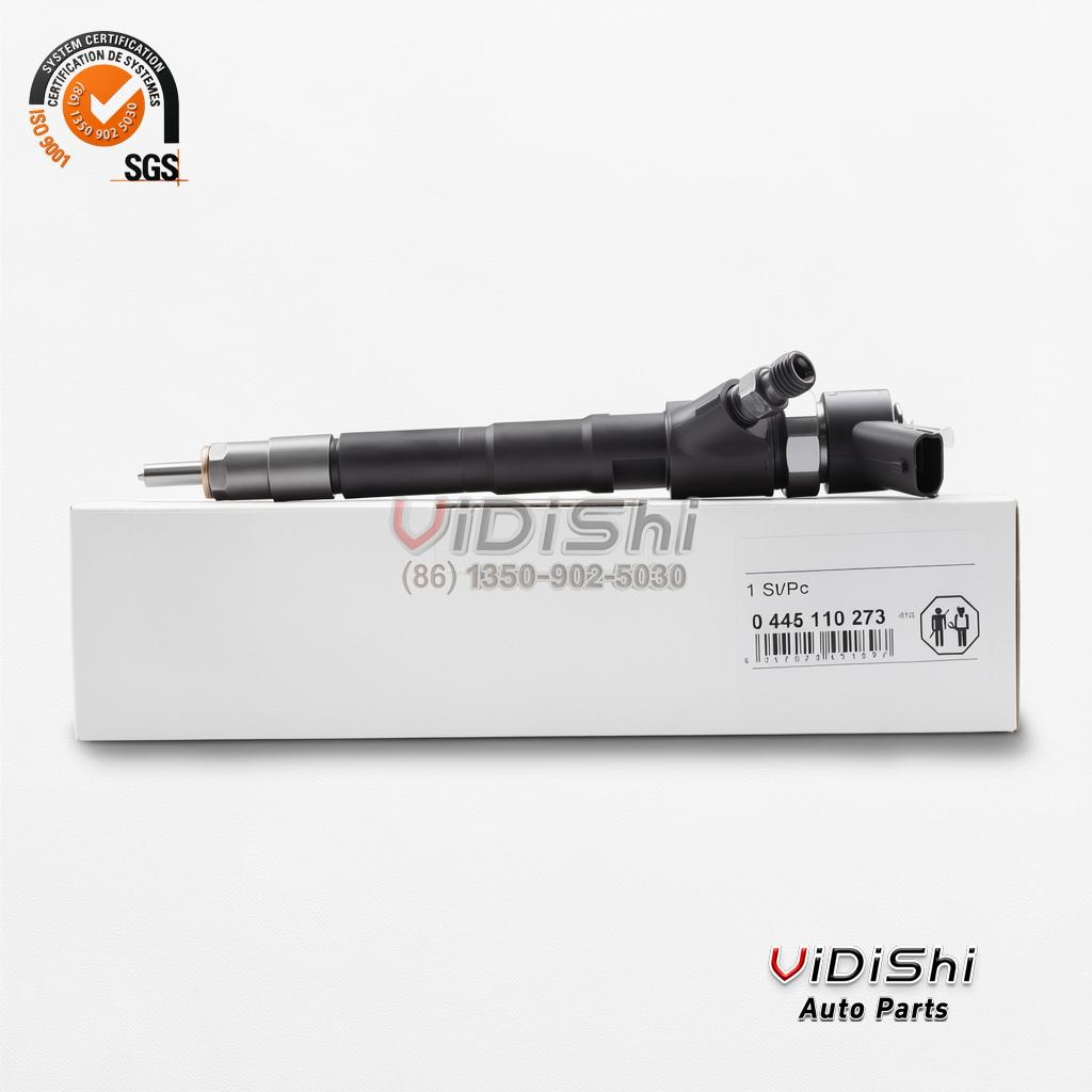 0986435165 Common Rail Injector Replacement for Fiat Iveco 504386427 2 0986435165 common rail injector lying on the supplier box