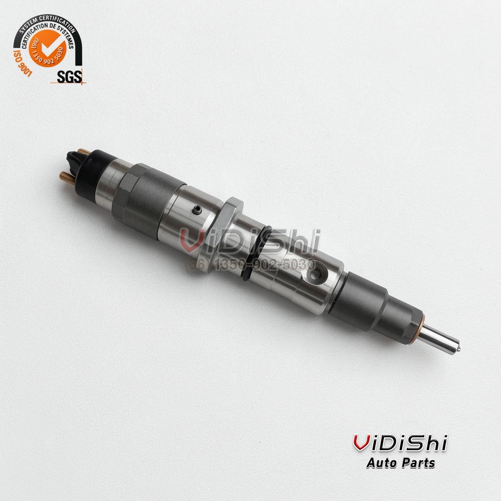 610800080588 CRIN2 Injector for Weichai WP10 Replacement 5 610800080588 common rail injector at an angled view, nozzle nut and washer