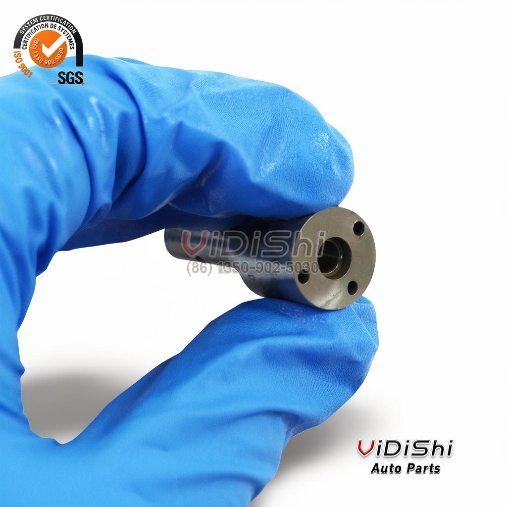 DLLA147P2474 CRIN2 Nozzle Replacement for Bosch 0433172474 14 DLLA147P2474 nozzle (Bosch 0433172474) — gloved hand holding a nozzle body at the flange