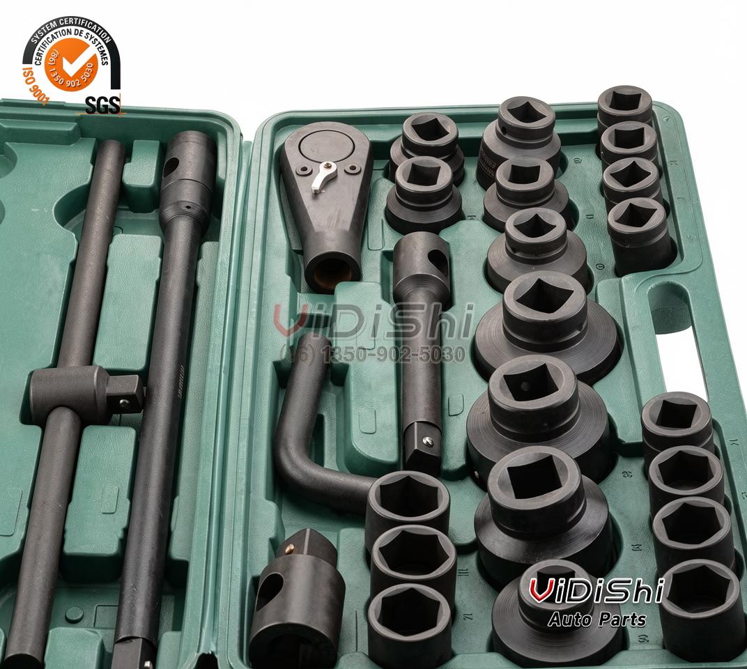 All Products 8 Close view of the deep sockets and the ratchet head in the tray
