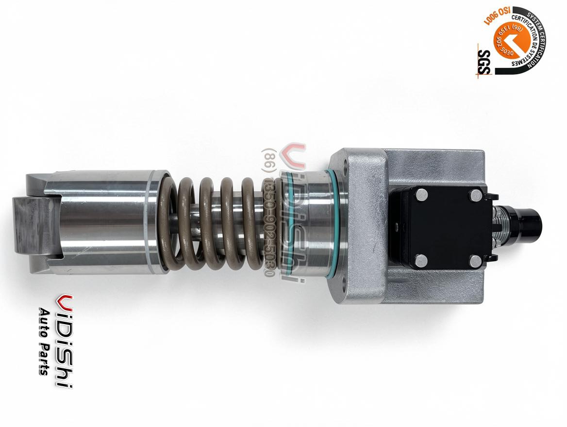 84E901259G5 Unit Pump Replacement for Bosch, GE GEVO 12 Locomotive 3 A 84E901259G5 unit pump laid horizontally, showing the full side profile and the threaded fuel inlet