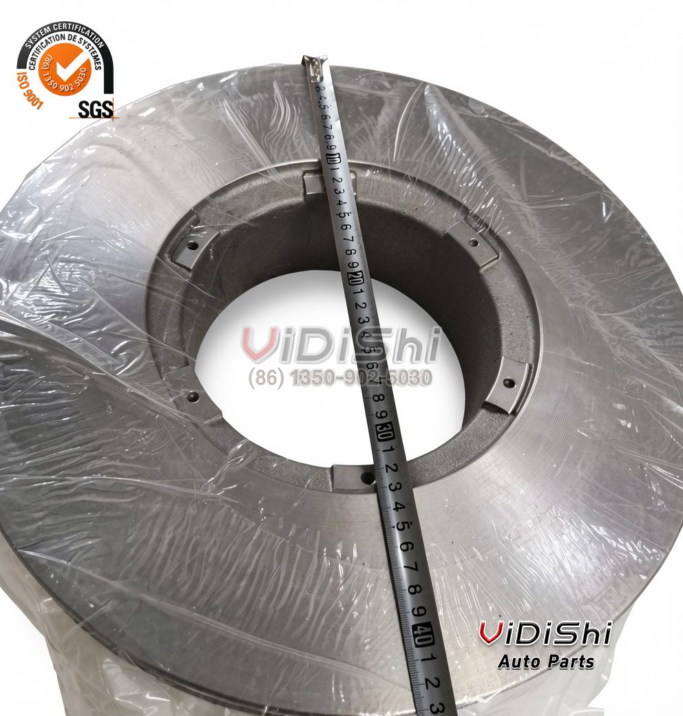 3501-00168 Vented Cooling Brake Disc CV60193 for Yutong 3 Brake Disc 3501-00168 installed view