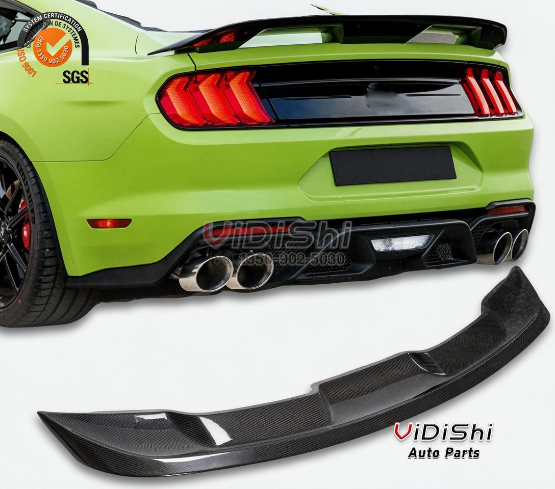 Spoiler front view view of Rear Trunk Spoiler Wing